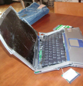crash_laptop_007k.JPG